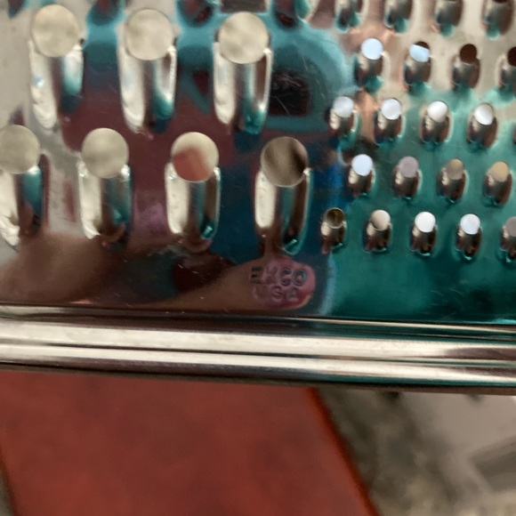 Vintage Ekco USA Stainless Steel Cheese Graters Shredders Slicers - Picture 4 of 4